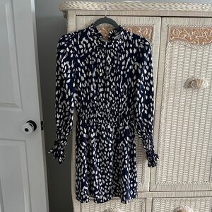 EUC Navy and White Patterned Dress